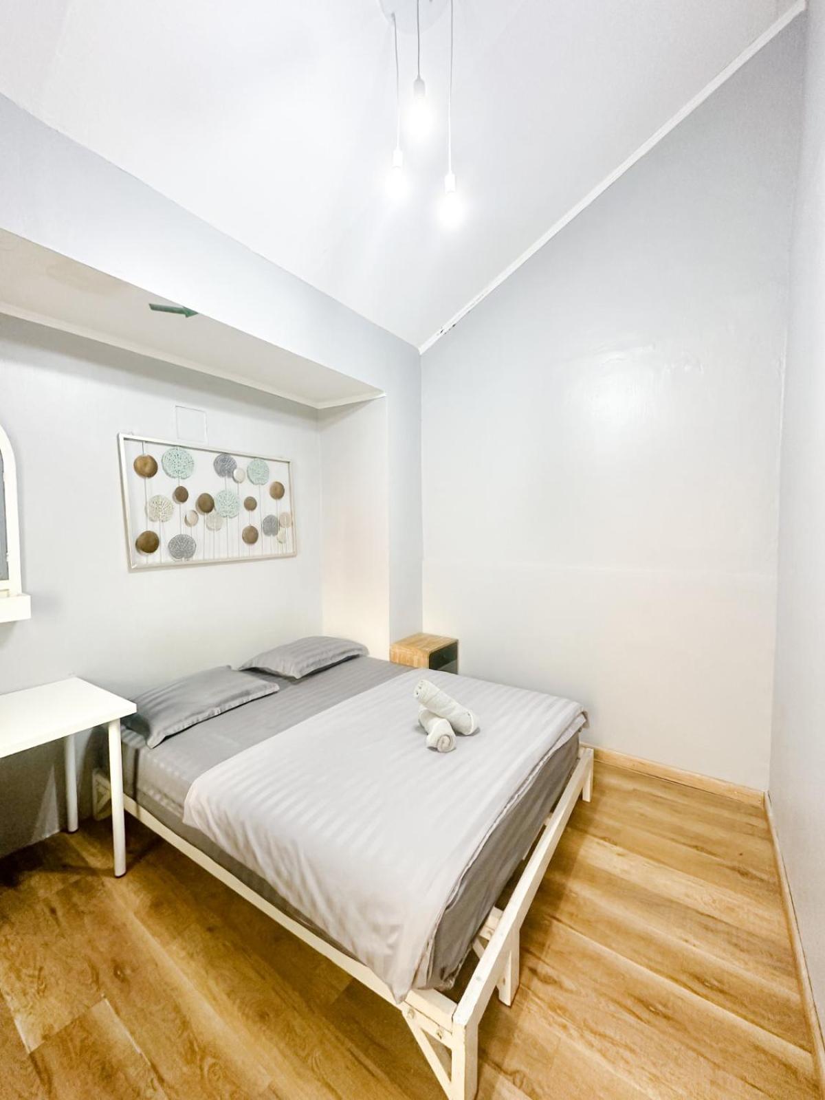 Otu Hostel By Ostic Yogyakarta Exterior photo